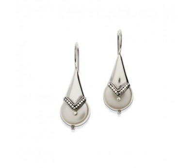 silver detailed pearl earring